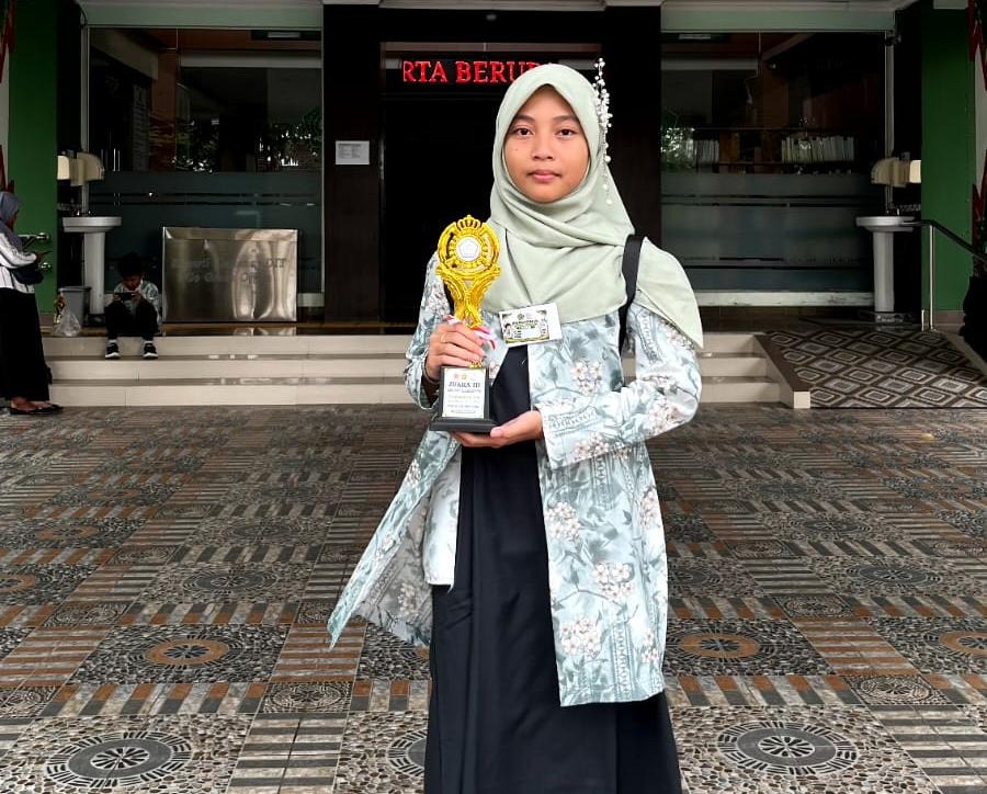 Aqeela Kaisa Azzahra, Murid MTsN 6 Kulon Progo Raih Juara 3 Pidato Bahasa Arab Porsadin VII DIY 2026